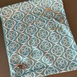 Kendra Scott Elisa pendant necklace